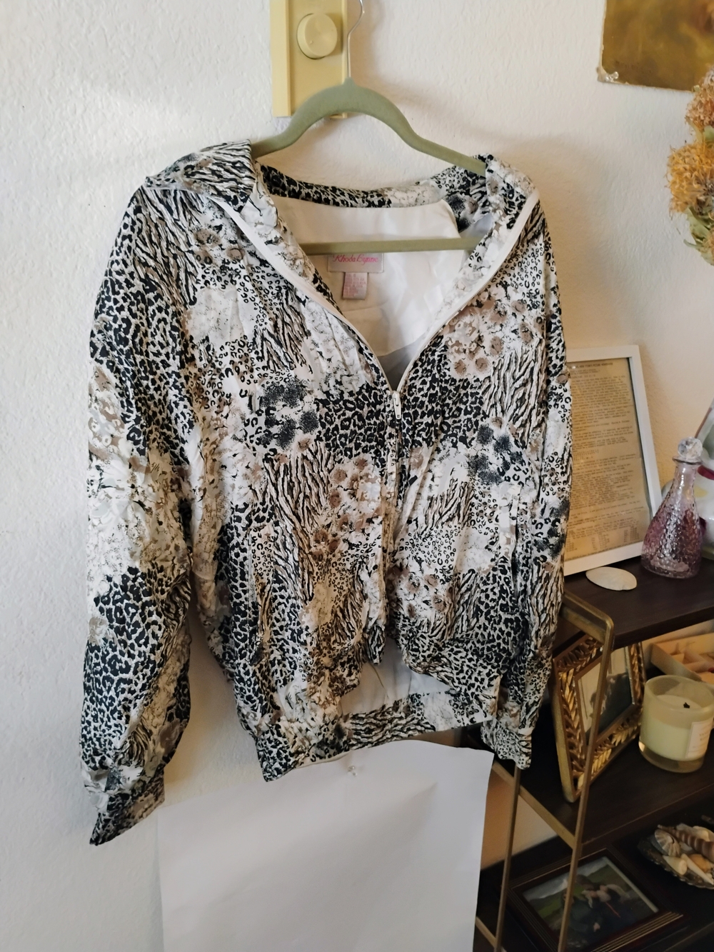 Vintage Rhoda Lynne 100% Silk Bomber Jacket Animal Floral Print Full Zip Size S